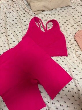 New Balance Hot Pink Active Crop Top & Bike Shorts Set